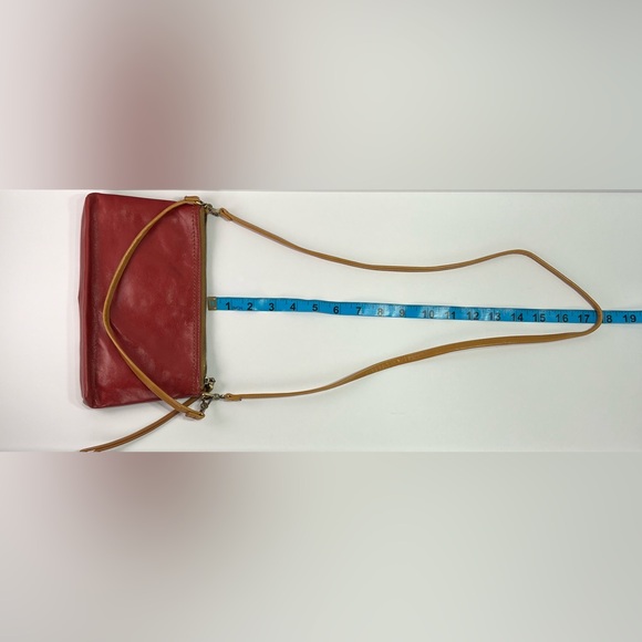 HOBO Darcy Convertible Crossbody/Wristlet - fuschia - Picture 14 of 15